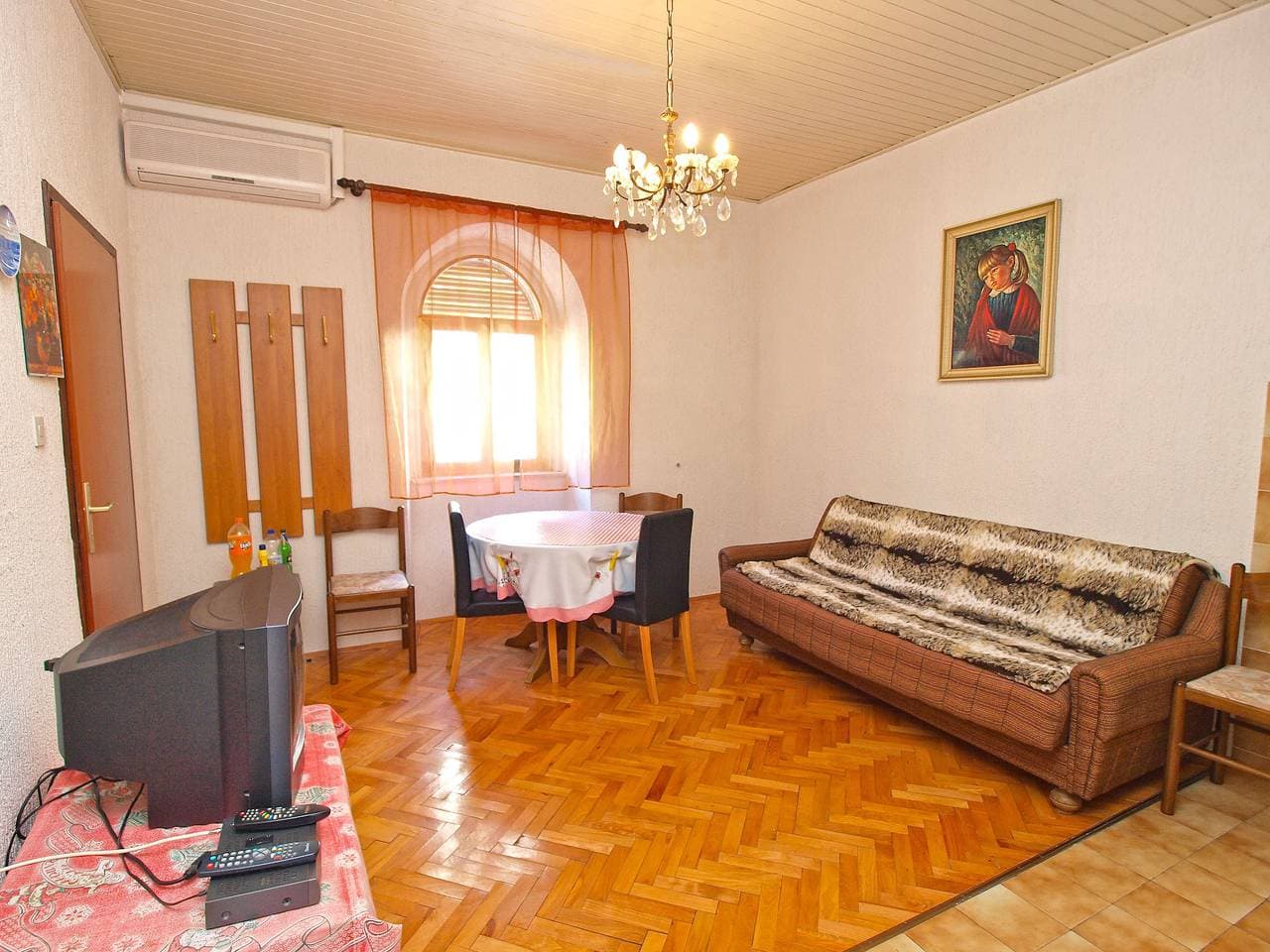 Foto 12 von 22: Ferienwohnung für 3 Personen mit Terrasse