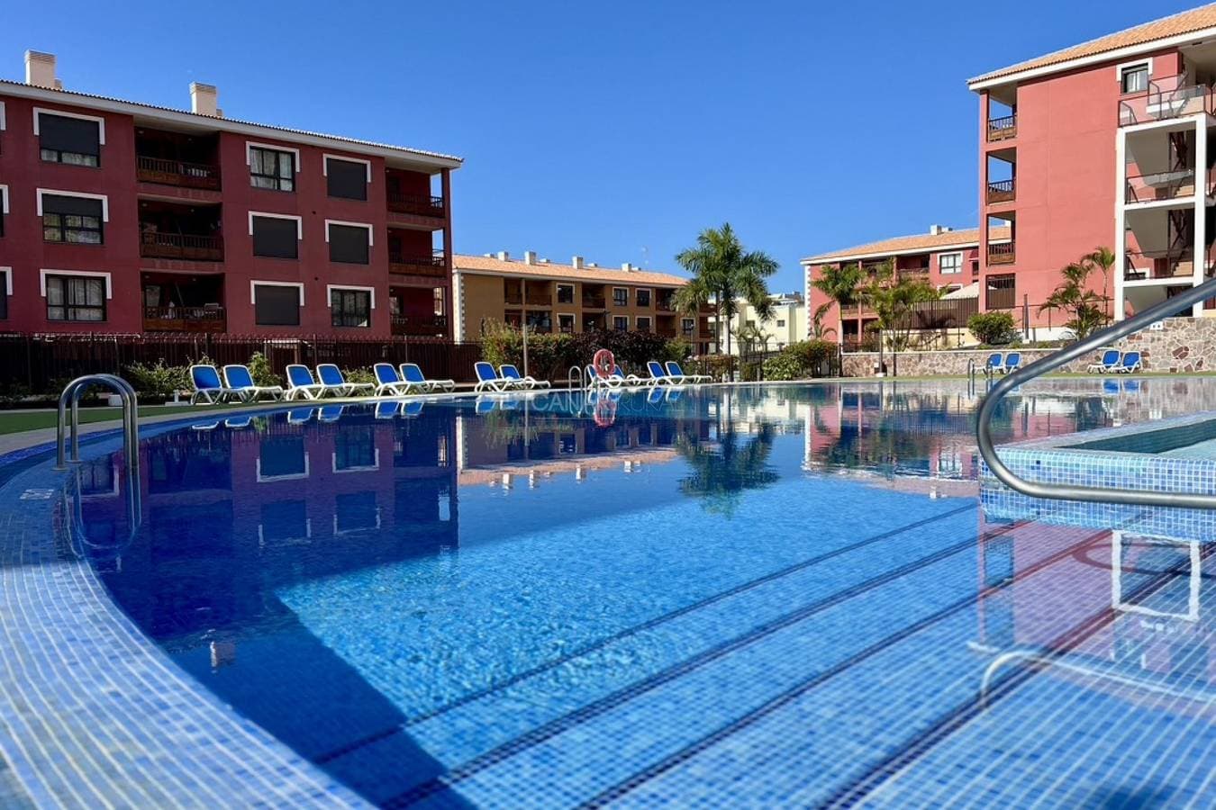 Foto 3 von 19: Palmar Breeze: modern, gemütlich, Poolblick