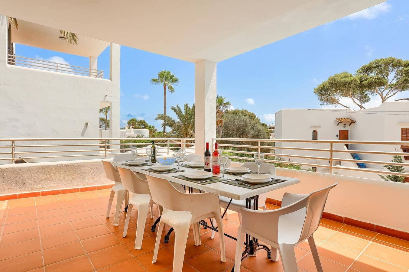 Foto 9 von 35: Villa für 10 Personen mit Garten