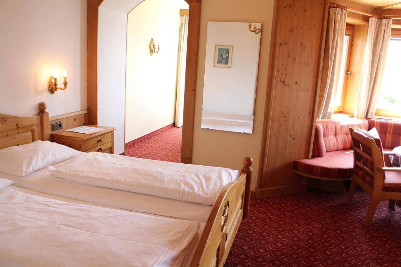 Foto 7 von 18: Double Room with Parking