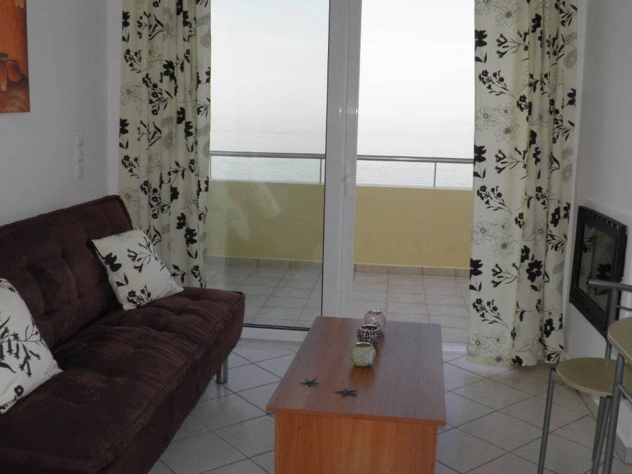 Foto 4 von 12: Geräumiges Apartment mit traumhaftem Blick vom Balkon