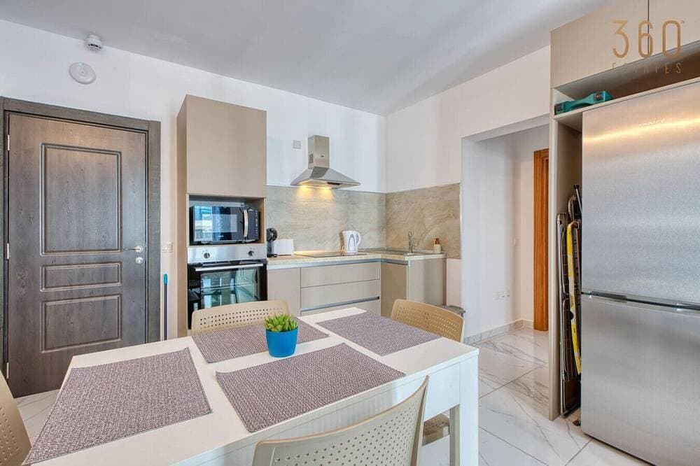 Foto 9 von 22: Beautiful seafront 1Br home w/comfy bed, AC & WIFI