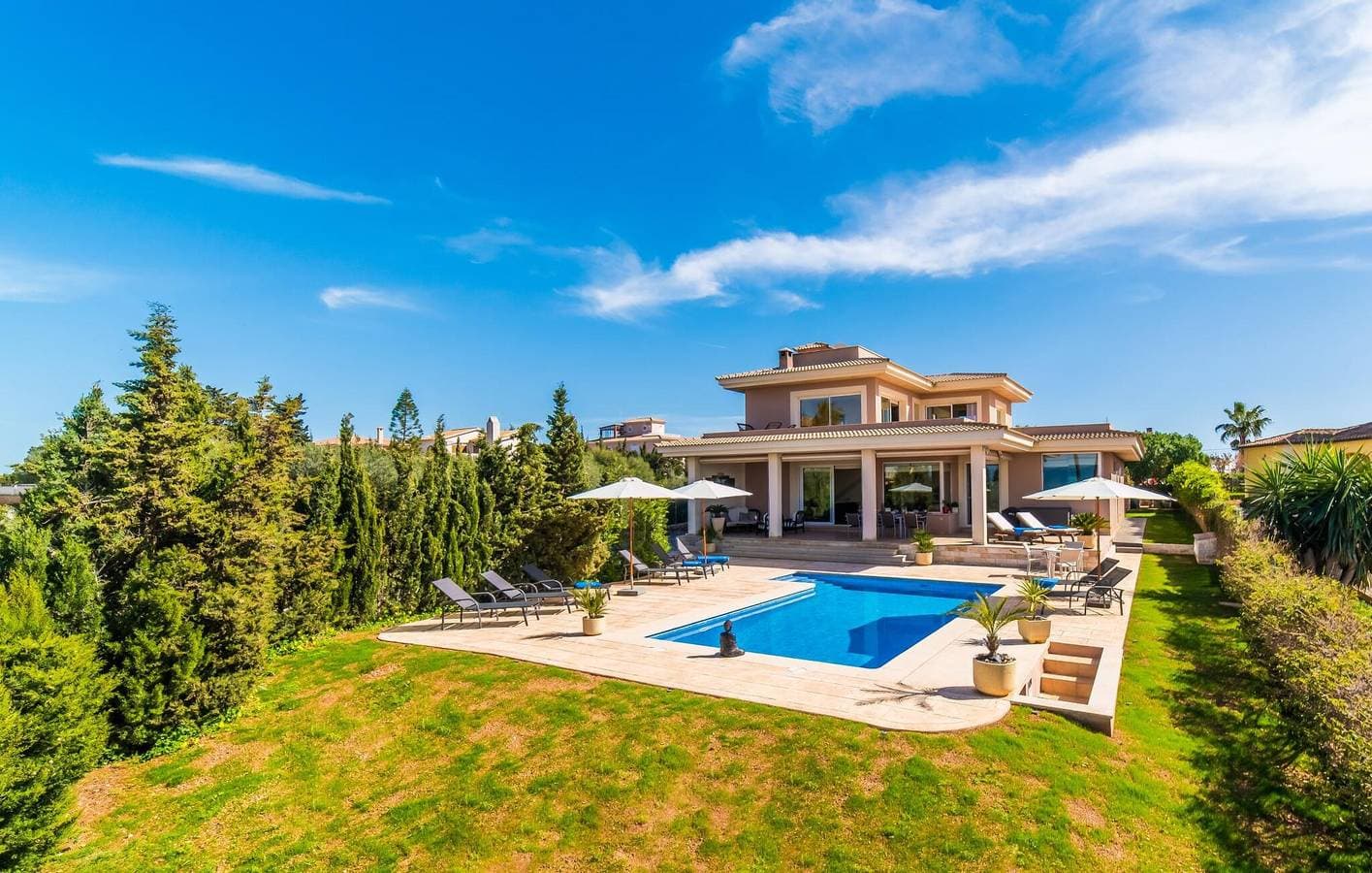 Apartment mit Meerblick, Pool und Terrasse | Nähe Strand und Restaurants 1