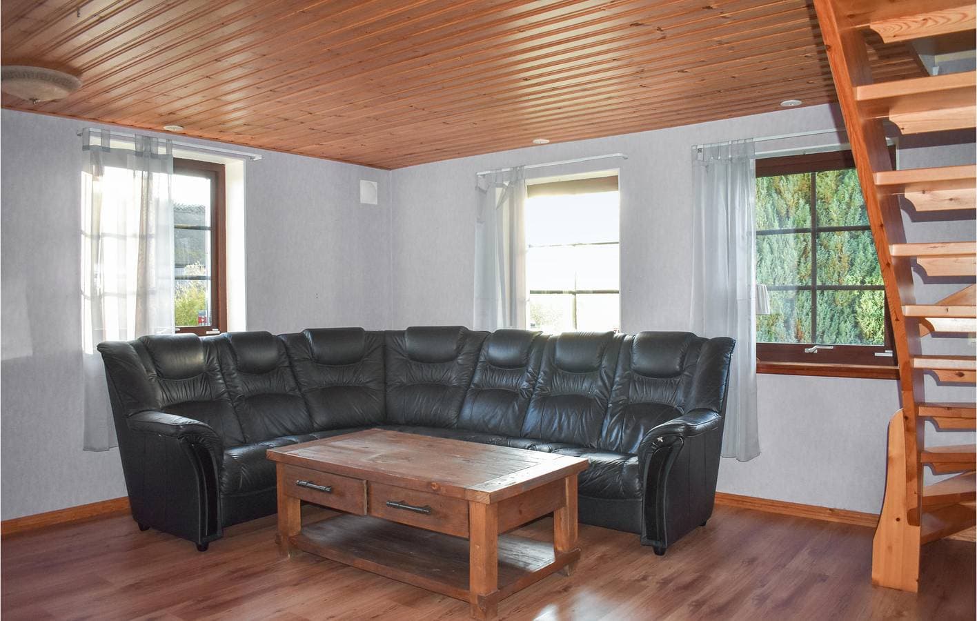 Foto 4 von 21: Ferienhaus für 8 Personen mit Terrasse