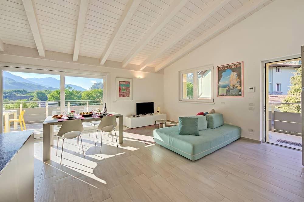 Foto 12 von 29: Mirabelle - Apartment with Terrace & Views, Dro, Italy