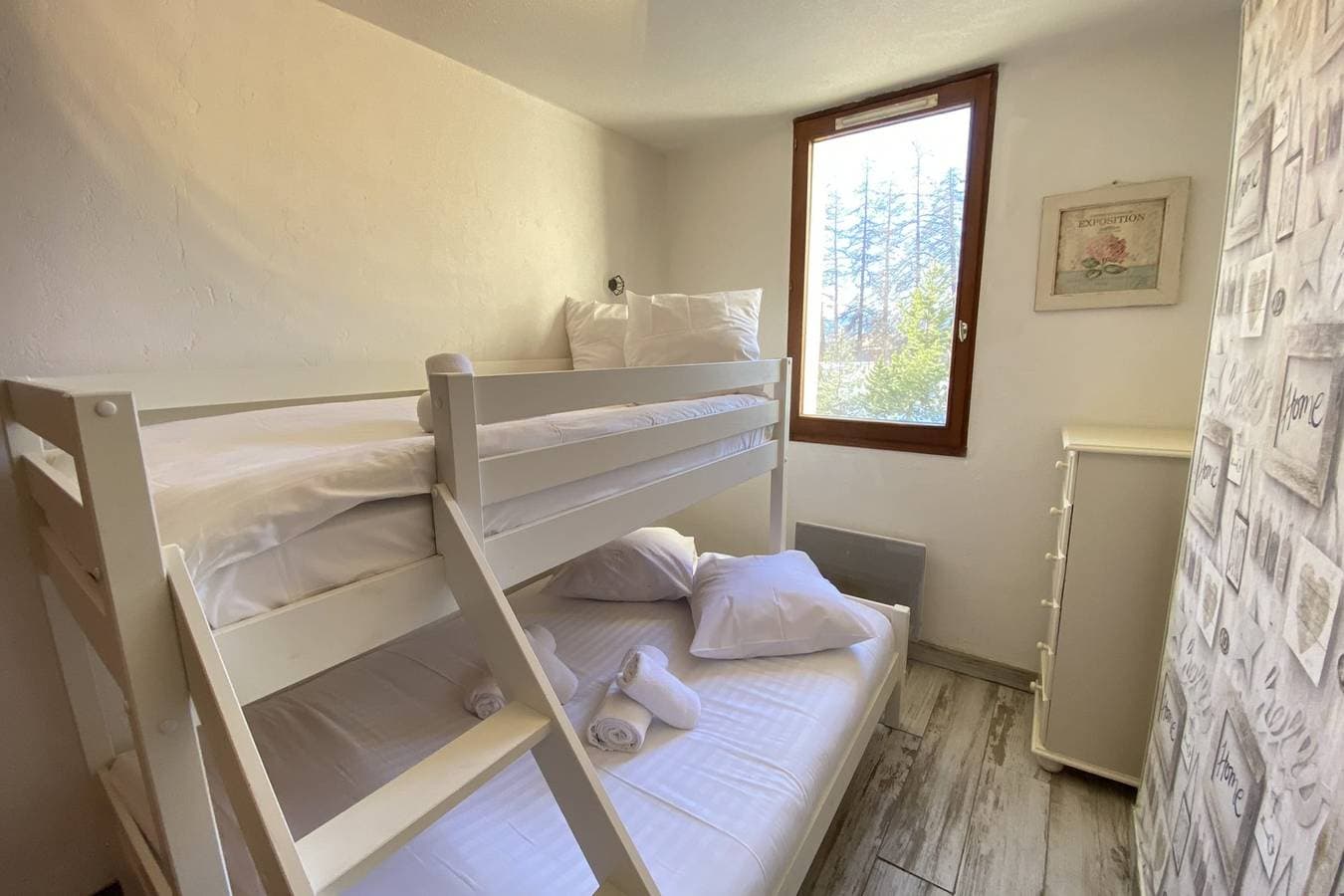 Foto 3 von 24: Ferienwohnung für 7 Personen