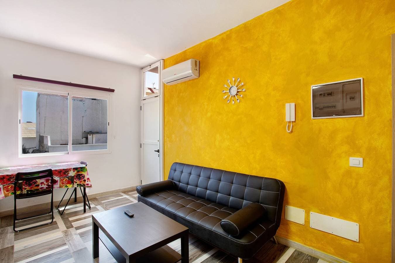 Apartamento C para 2 en Vecindario 1