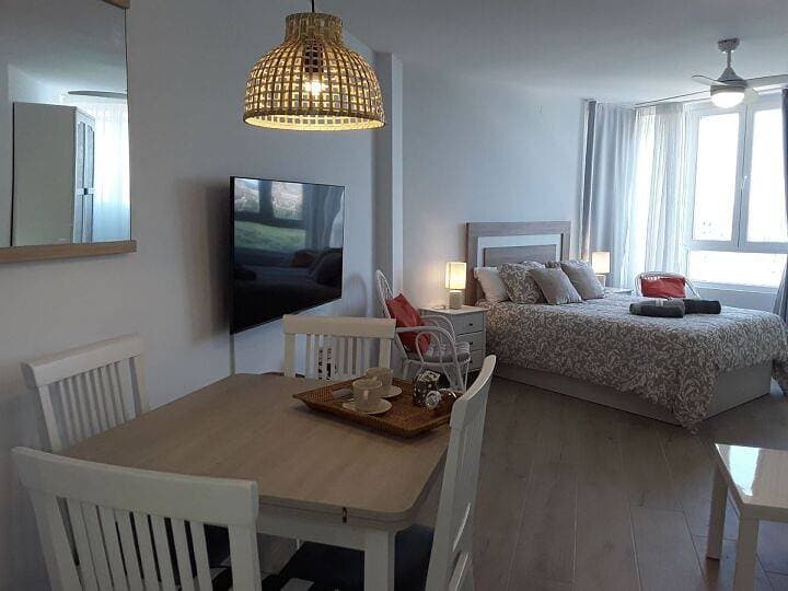 Foto 13 von 23: Ferienwohnung für 3 Personen mit Pool