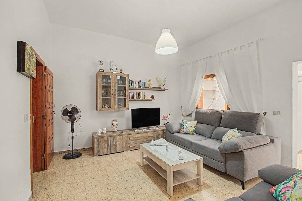 Foto 12 von 29: Ferienhaus 'Ca'irene' mit Bergblick, privater Terrasse und WLAN