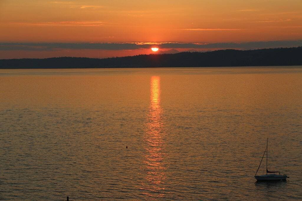 Foto 10 von 26: Water View Sunset Studio, freier Blick auf das Wasser, unvergessliche Sonnenuntergänge