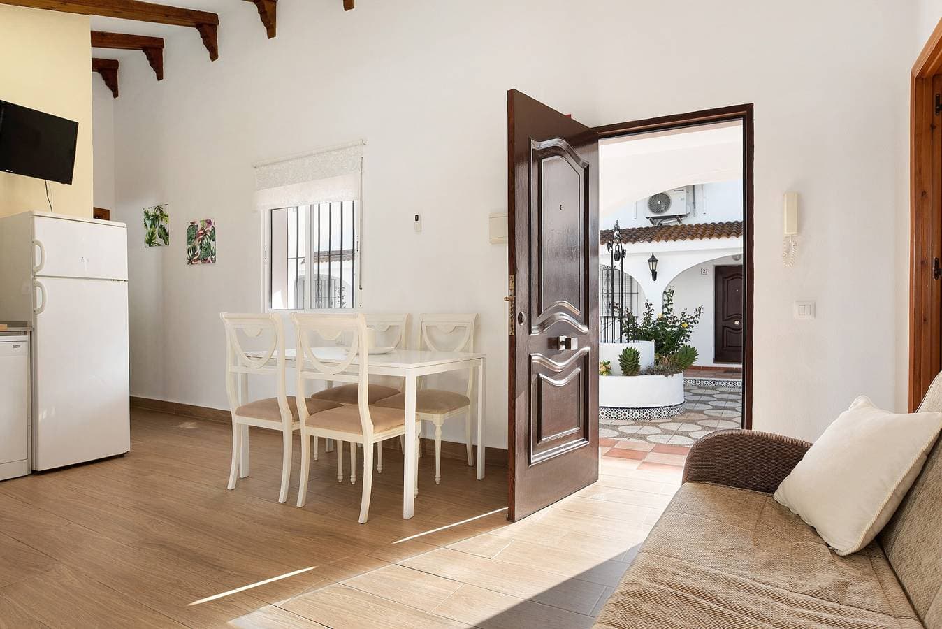 Foto 5 von 28: Haustierfreundliches 'Apartment en la Playa 2' mit Terrasse und WLAN