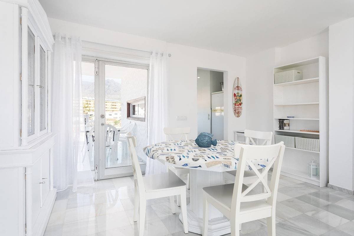 Foto 5 von 63: Ferienwohnung für 4 Personen mit Pool