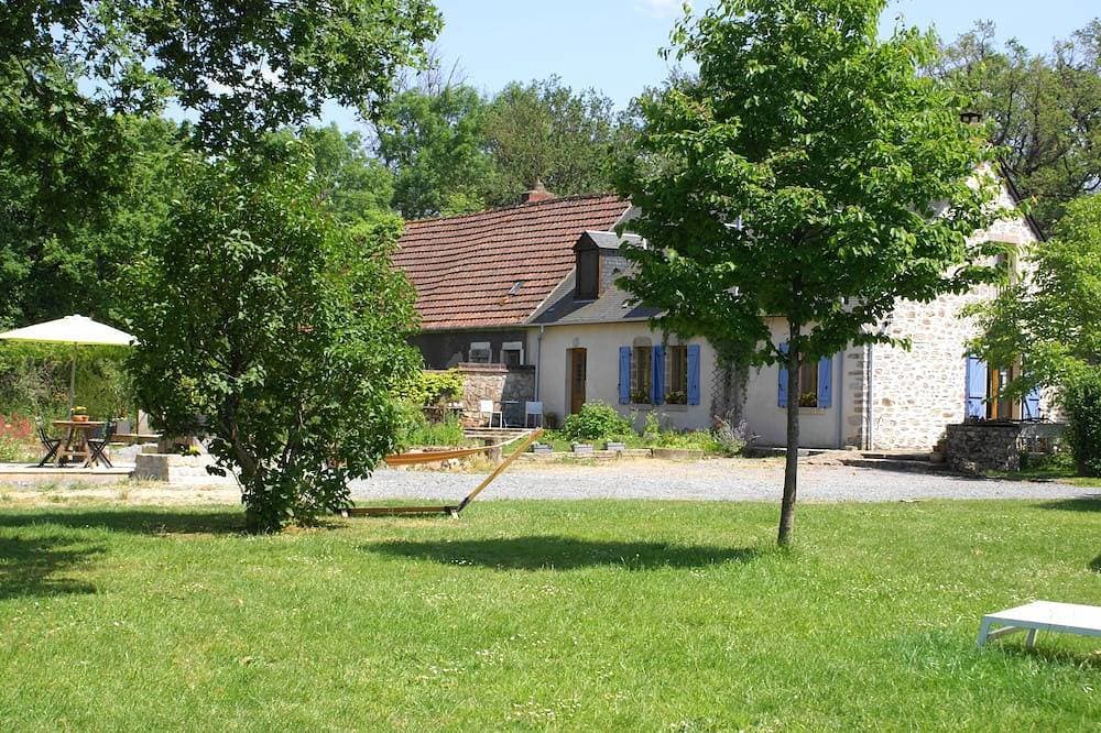 Oude Schuur Omgetoverd tot Moderne Gîte 1