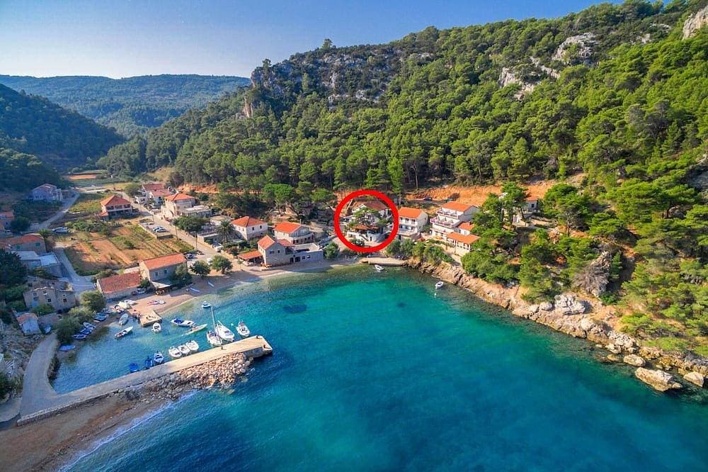 1-Zimmer-Ferienwohnung am Strand Bucht Vela Stiniva, Hvar 1