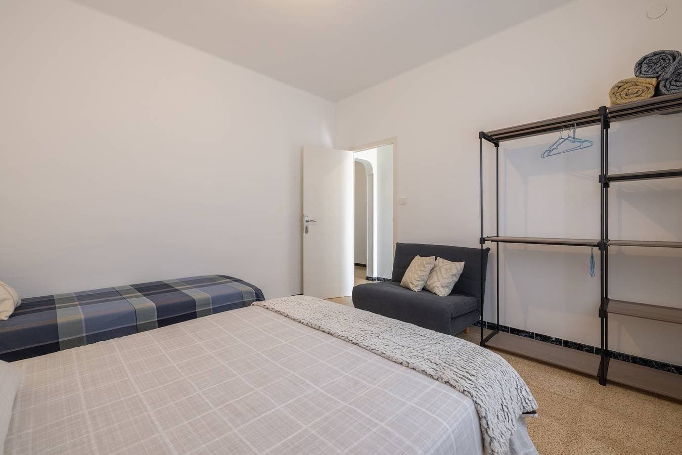 Foto 11 von 25: Landhaus 'Masía Punta L'abat' mit Bergblick, privatem Pool und eigener Terrasse
