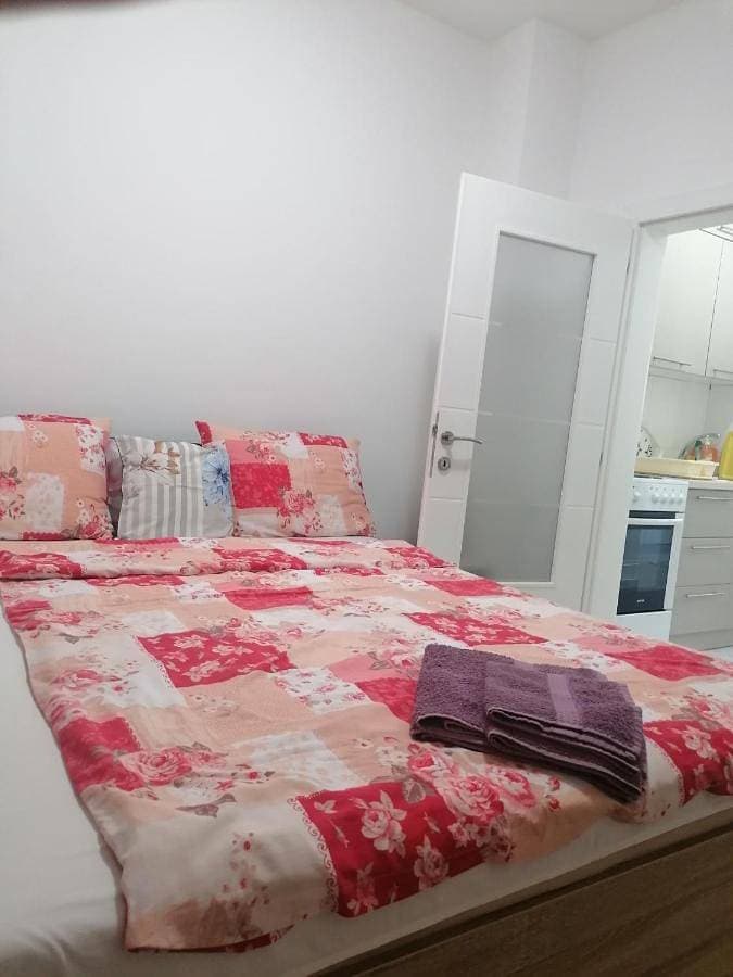Foto 5 von 16: One-Bedroom Apartment