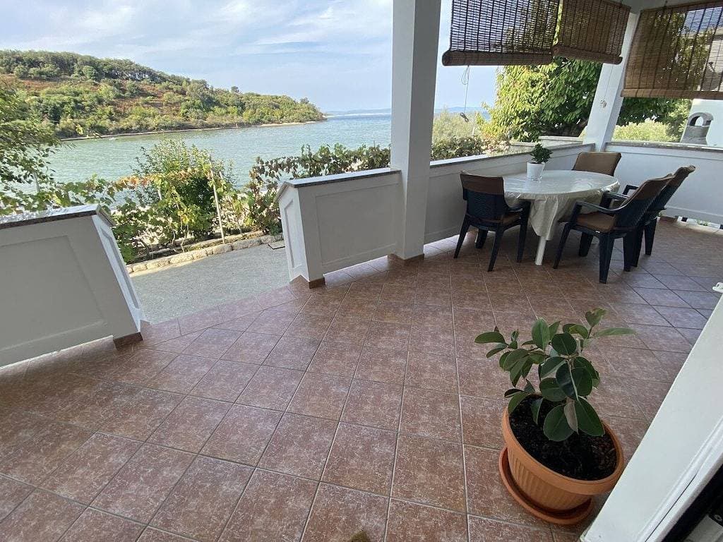 Foto 2 von 18: Miral Beach - direkt am Meer