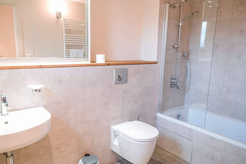 Foto 4 von 28: Neue Luxus-3-Bett-Villa mit privatem Pool auf Chateau Immobilien