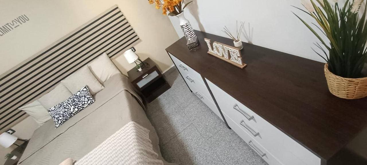 Foto 13 von 45: Two-Bedroom Apartment with Balcony and Sea View