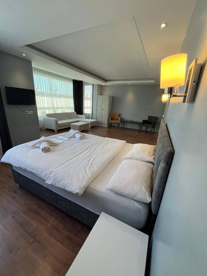 Foto 5 von 14: Double Room with Private Bathroom