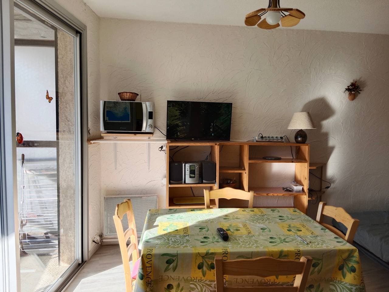 Foto 2 von 24: Ferienwohnung für 4 Personen mit Balkon