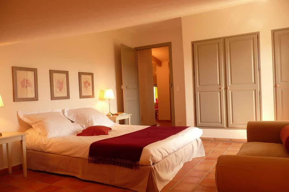 Foto 2 von 30: Charmantes Haus in der Provence Schwimmbad und außergewöhnliche Aussicht