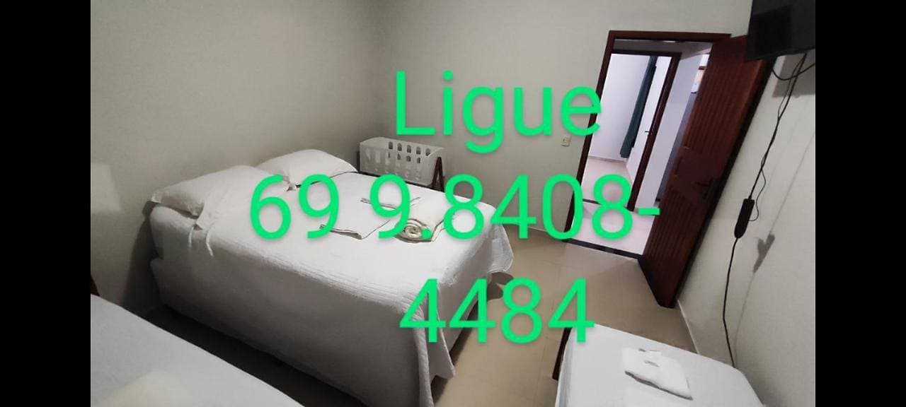 Casa tem 2 quartos com ar condicionado, garagem, aumenta geralmente é mais 50 por cento o valor 1