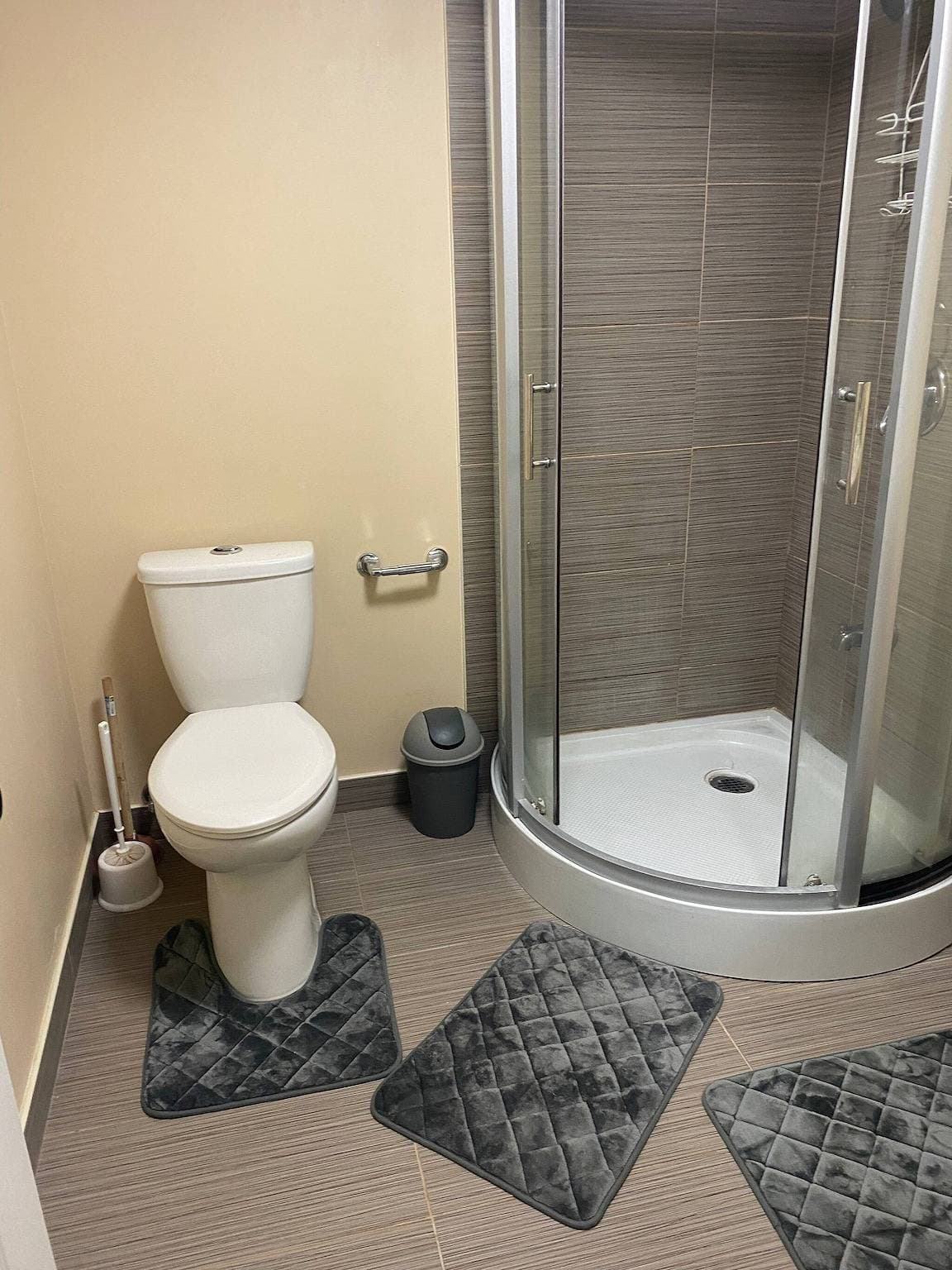 Foto 5 von 21: Neu renoviertes Apartment mit zwei Schlafzimmern