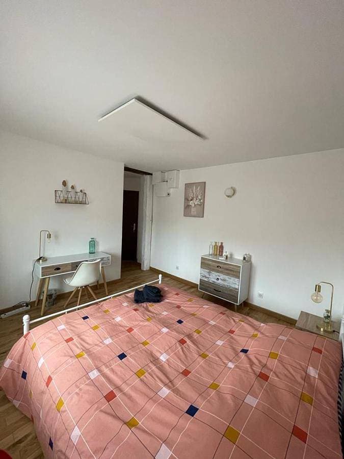 Foto 4 von 18: Three-Bedroom House