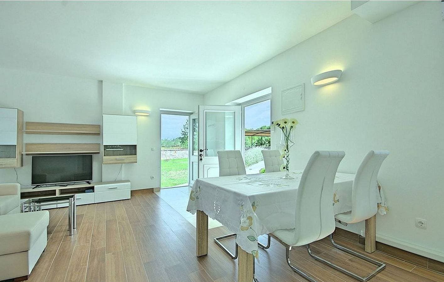 Foto 13 von 30: Traumhafte istrische Steinvilla mit Privatpool, Hydromassageecke, Aussendusche, BBQ