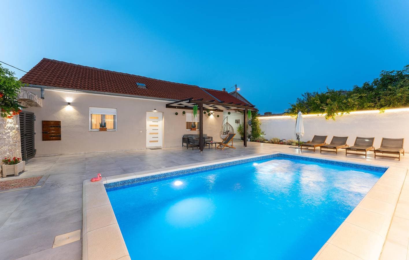 Foto 8 von 27: Gemütliche 1-Zimmer-Wohnung mit Pool, WLAN und in Küstennähe – nur 2 km vom Strand entfernt!