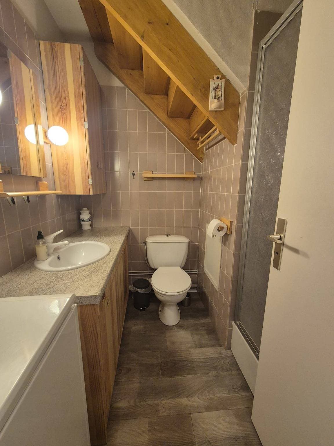 Foto 13 von 24: Ferienwohnung für 6 Personen mit Balkon