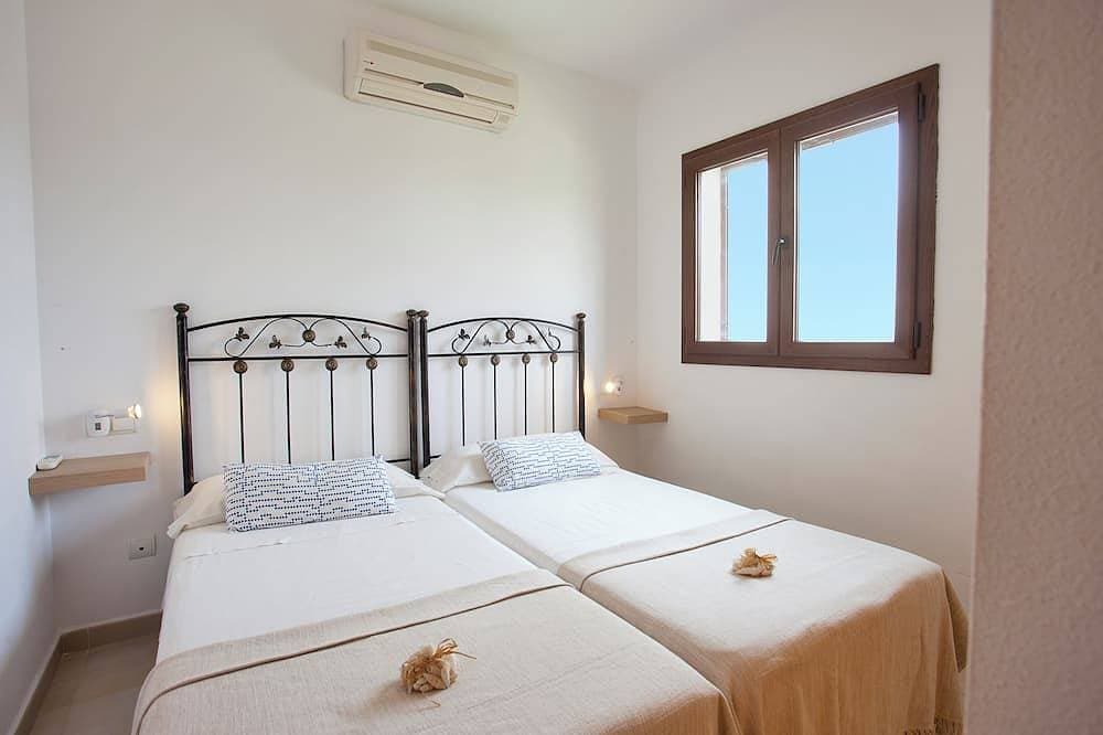 Foto 3 von 30: Villa in Cala d'Or, 5 Zimmer, Internet, 300m Gemeinschaftspool Strand