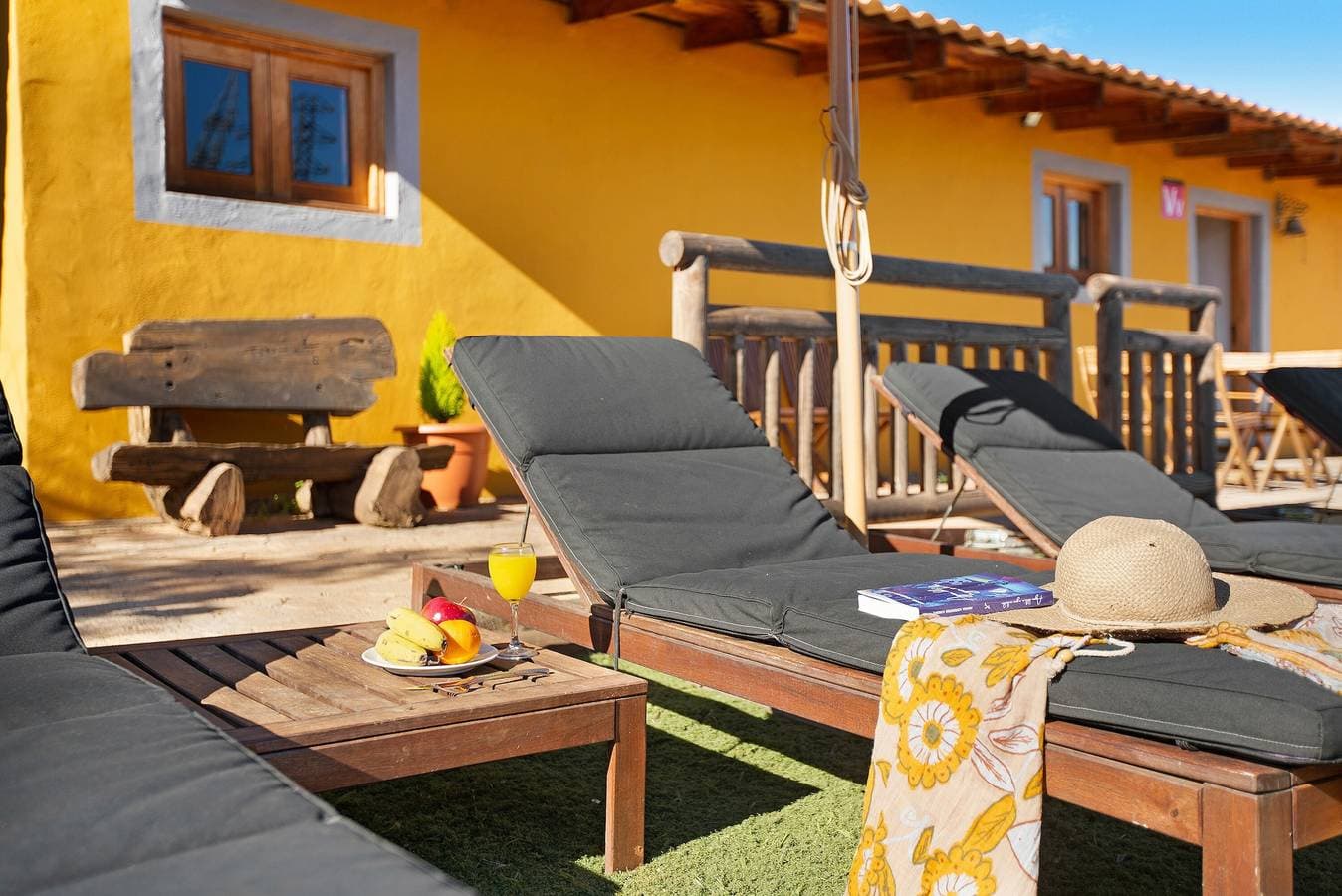 Foto 4 von 21: Landhaus 'Casa Rural Los Colorados' mit Bergblick und Pool