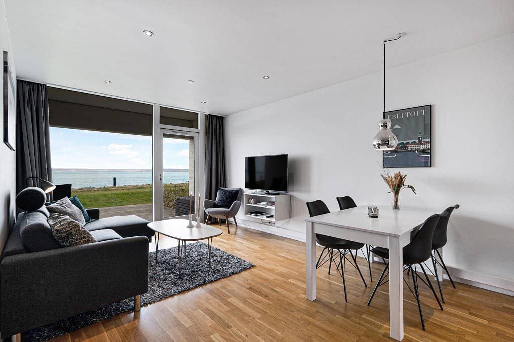 Foto 6 von 17: Ferienwohnung in erster Reihe mit Panoramablick über die Ebeltoft Bucht