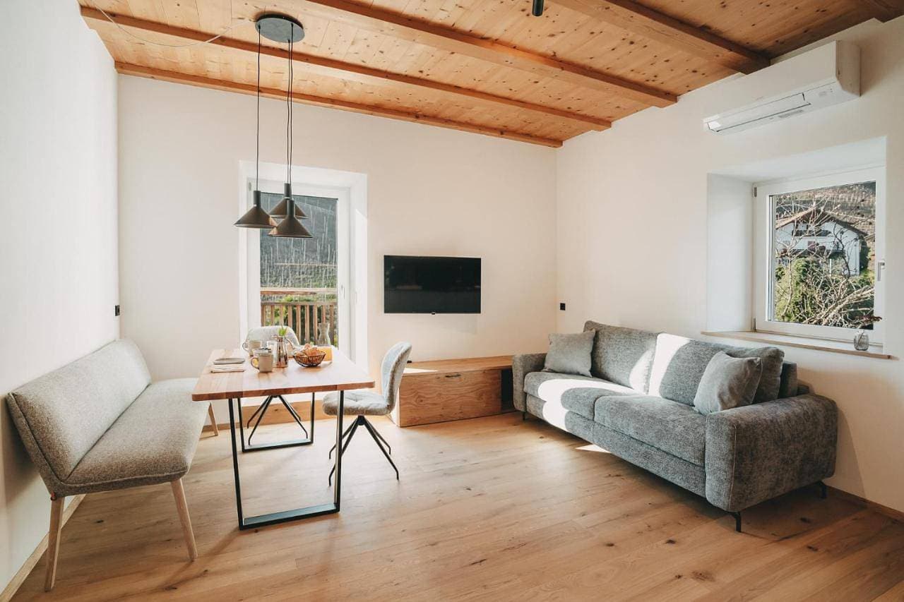 Foto 6 von 18: One-Bedroom Apartment with Balcony and Mountain View