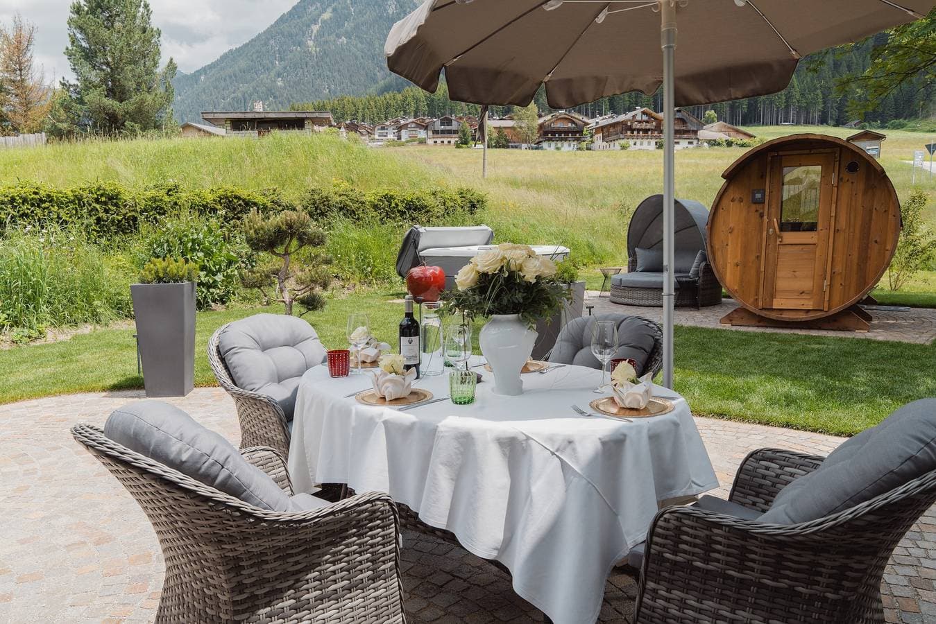 Foto 6 von 64: Ferienwohnung 'Edelweiß' mit Bergblick, Gemeinschaftsterrasse und WLAN