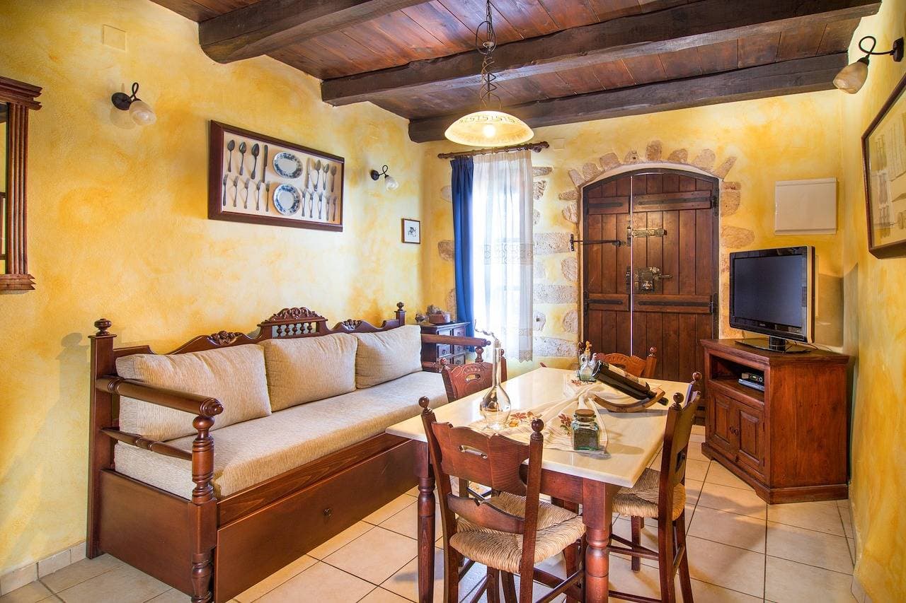 Foto 8 von 25: 55 m2 Maisonette mit einem Schlafzimmer und Meer- und Bergblick