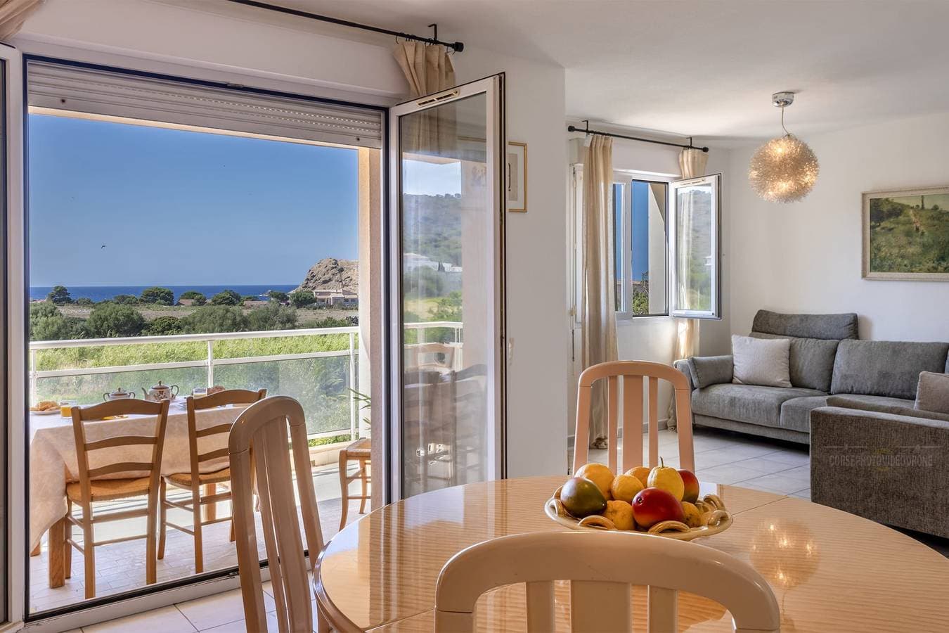 Casa Luiggina – Appartement de charme avec vue mer au cœur de L’Île-Rousse 1