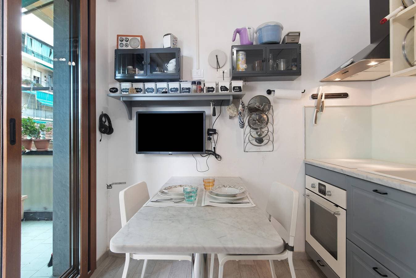 Foto 3 von 28: Ferienwohnung 'Terrazzo Del Gelsomino' mit privater Terrasse