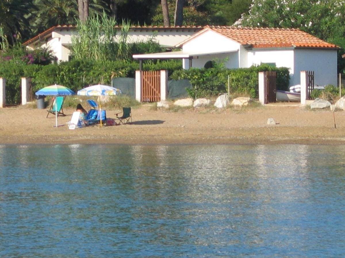 casina mare sulla spiaggia 1
