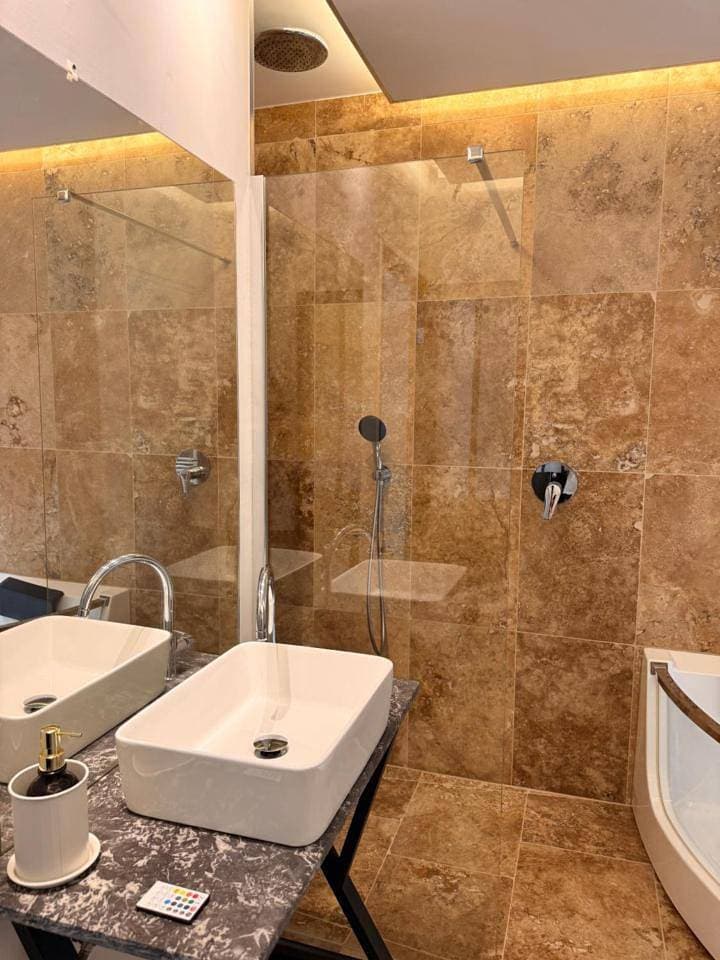 Foto 9 von 11: Deluxe Double Room with Bath