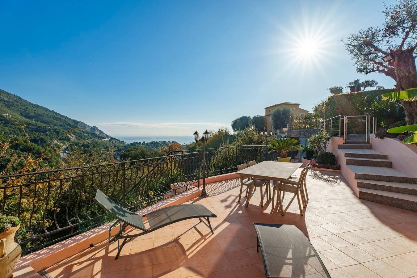 Foto 3 von 15: Ferienwohnung für 4 Personen mit Terrasse