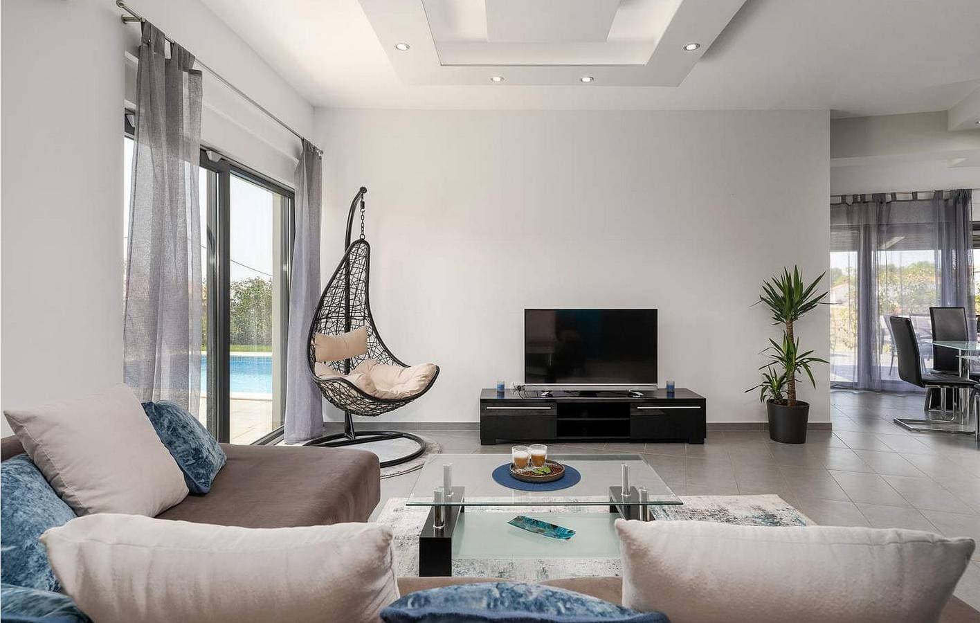 Foto 10 von 35: Ferienwohnung mit Meerblick, Terrasse, Parkplatz und WLAN in Labinci