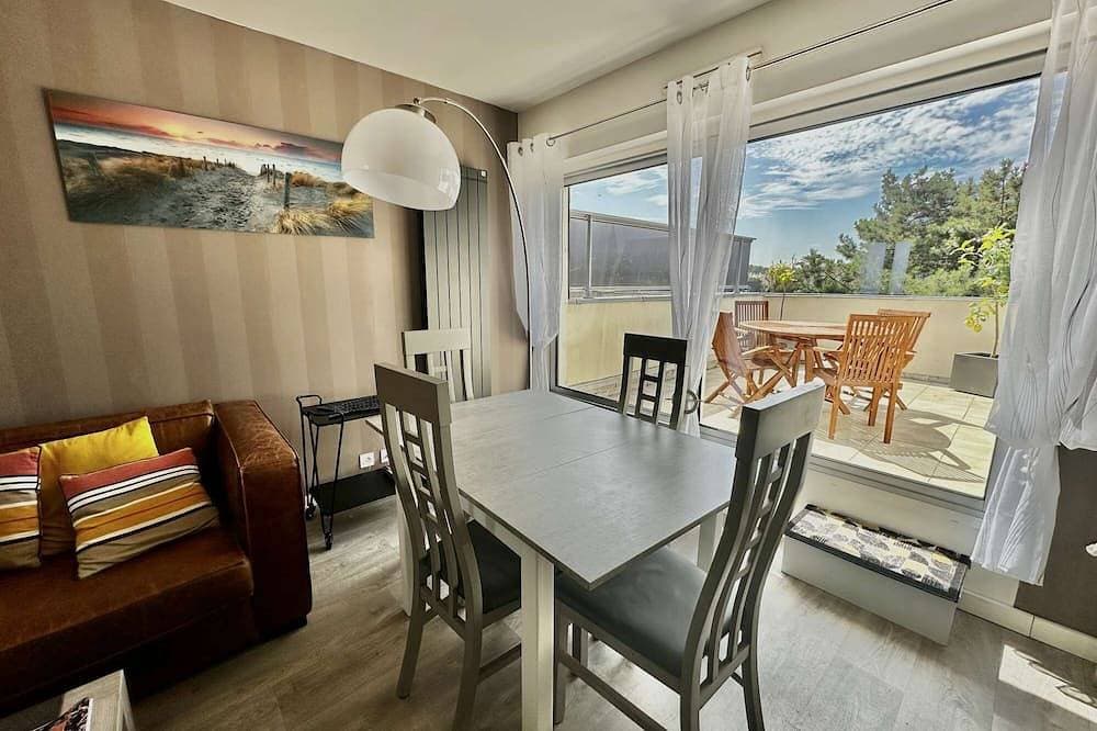 La mouette rieuse, terrace, sea view, beach access 1