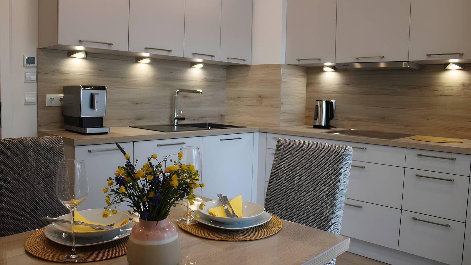 Foto 5 von 25: Ferienhaus am Mühlteich, Balkon & Terrasse