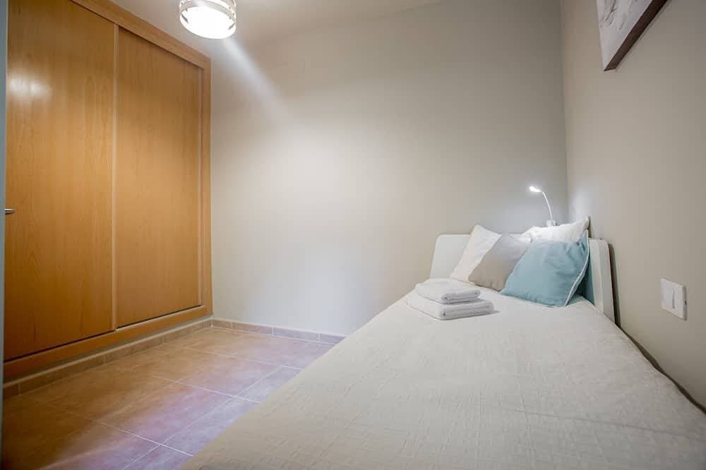 Foto 2 von 30: Modernes Stadthaus mit 2 Schlafzimmern, Wifi und Garage neben dem Strand