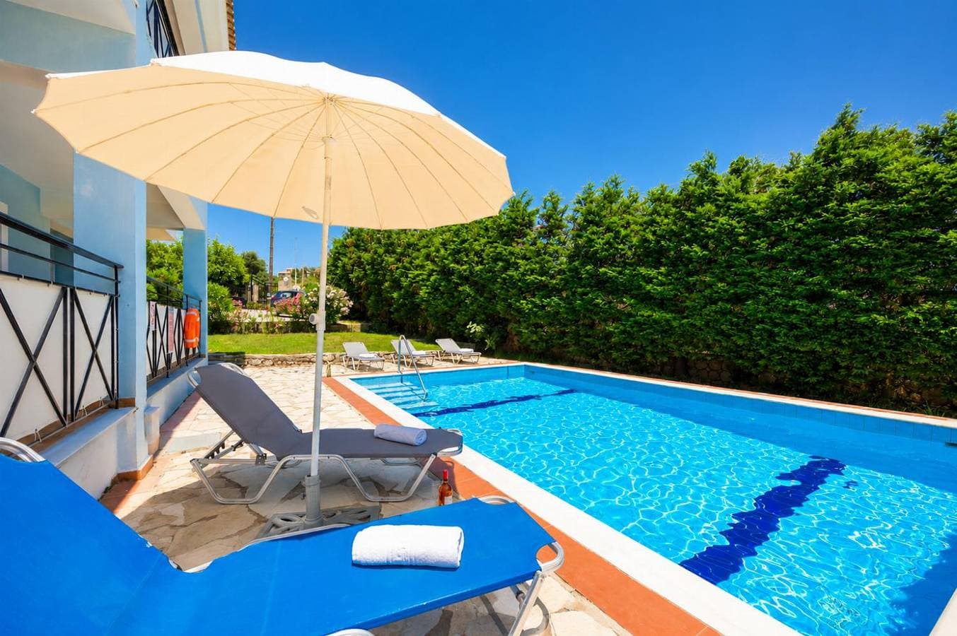 Foto 4 von 28: Villa für 6 Personen mit Meerblick