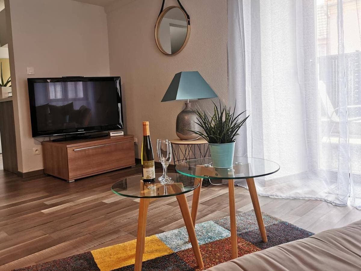 Foto 5 von 30: Two-Bedroom Apartment