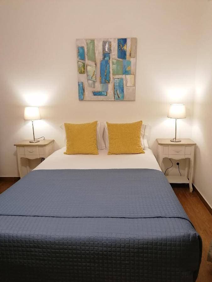 Foto 3 von 47: Double Room with Shared Bathroom